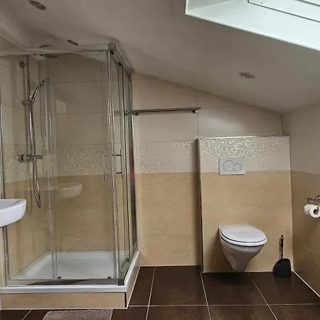 Schoene Am Langenselbolder Dreieck A 45 A 66 *