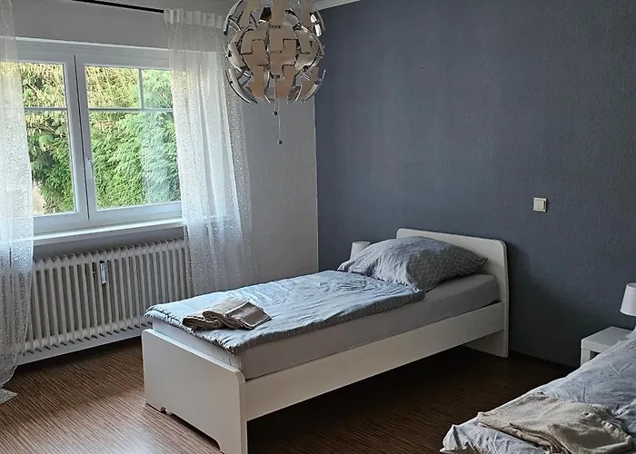 Schoene Am Langenselbolder Dreieck A 45 A 66 * Neuberg